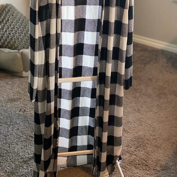Buffalo Plaid Duster Size L/XL - Picture 2 of 2